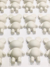 Load image into Gallery viewer, Drippy Bear